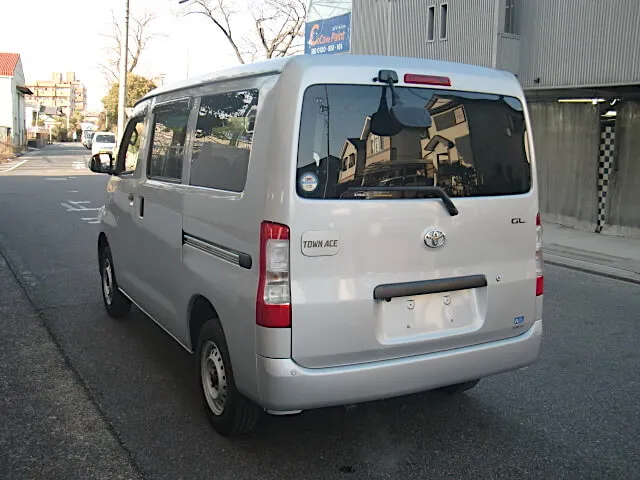 05.webp