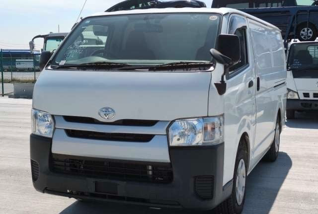 [0372] TOYOTA HIACE FREEZER VAN