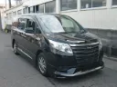 TOYOTA NOAH X