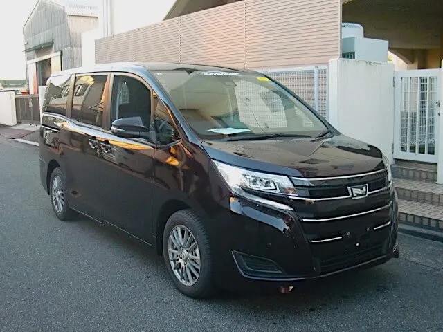 [3690] TOYOTA NOAH G