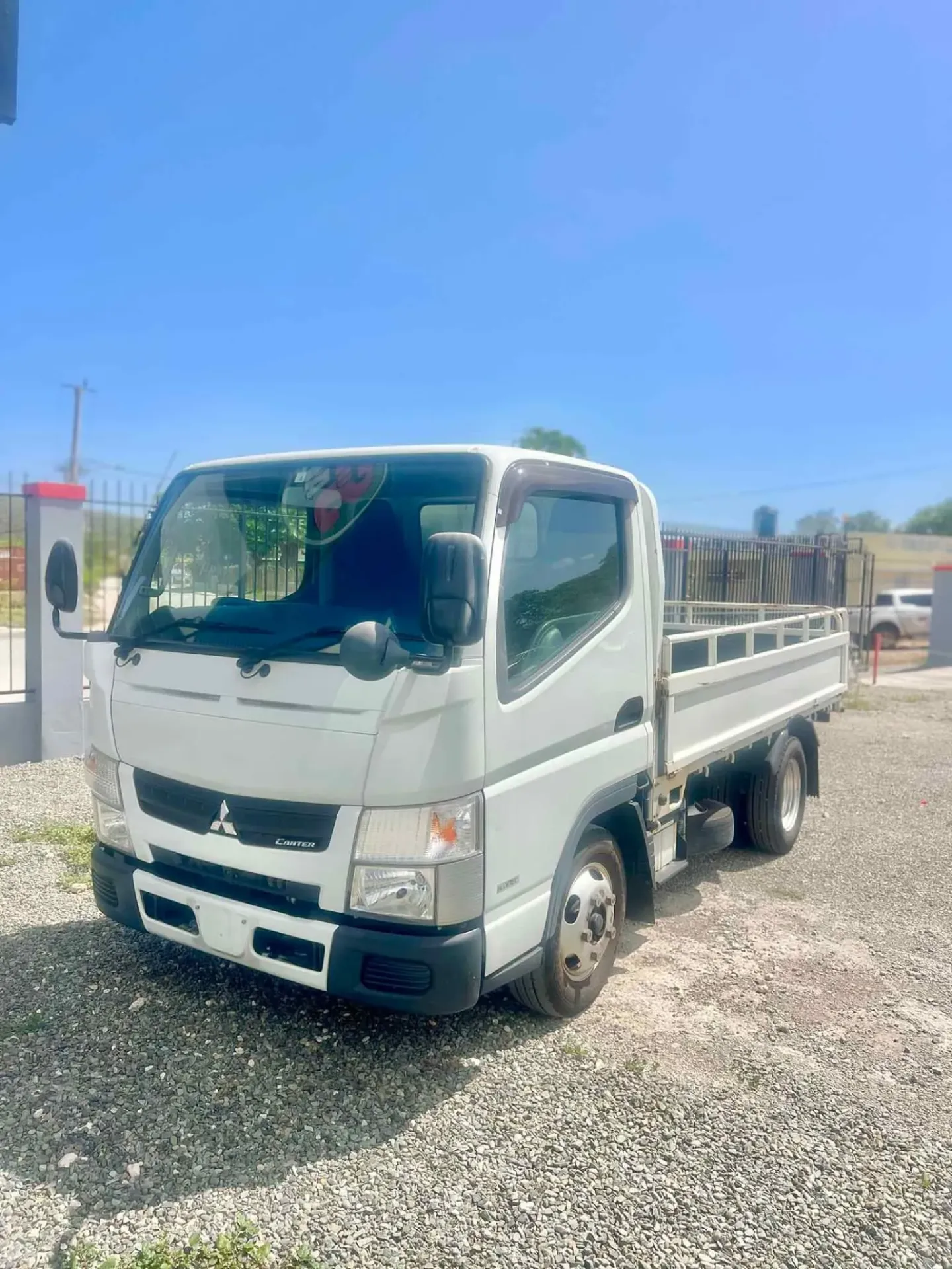 [1794] MITSUBISHI CANTER 2.0T FLAT BODY