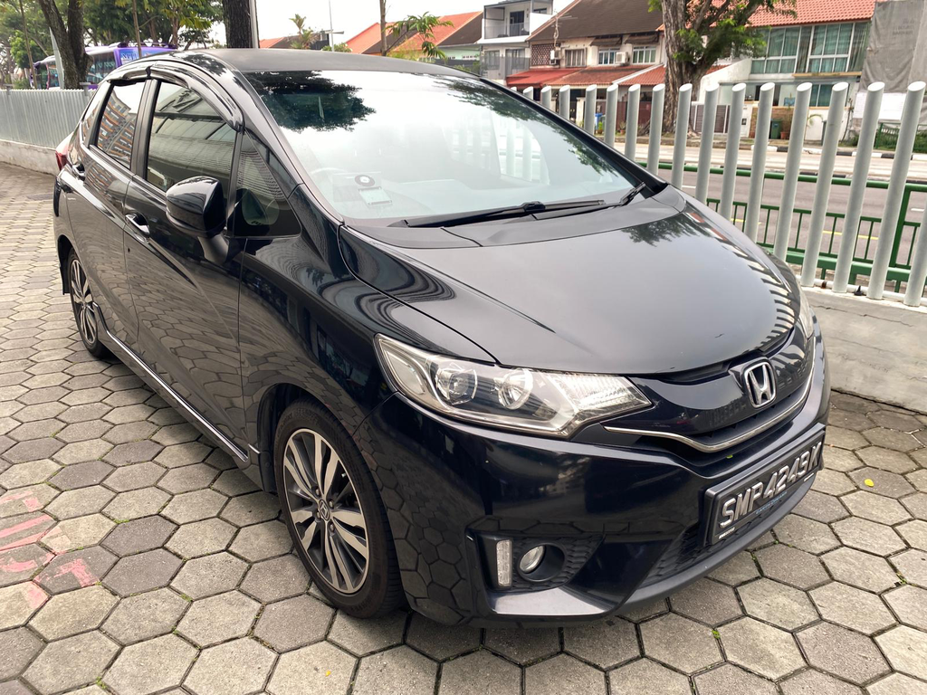 [0540] HONDA FIT RS