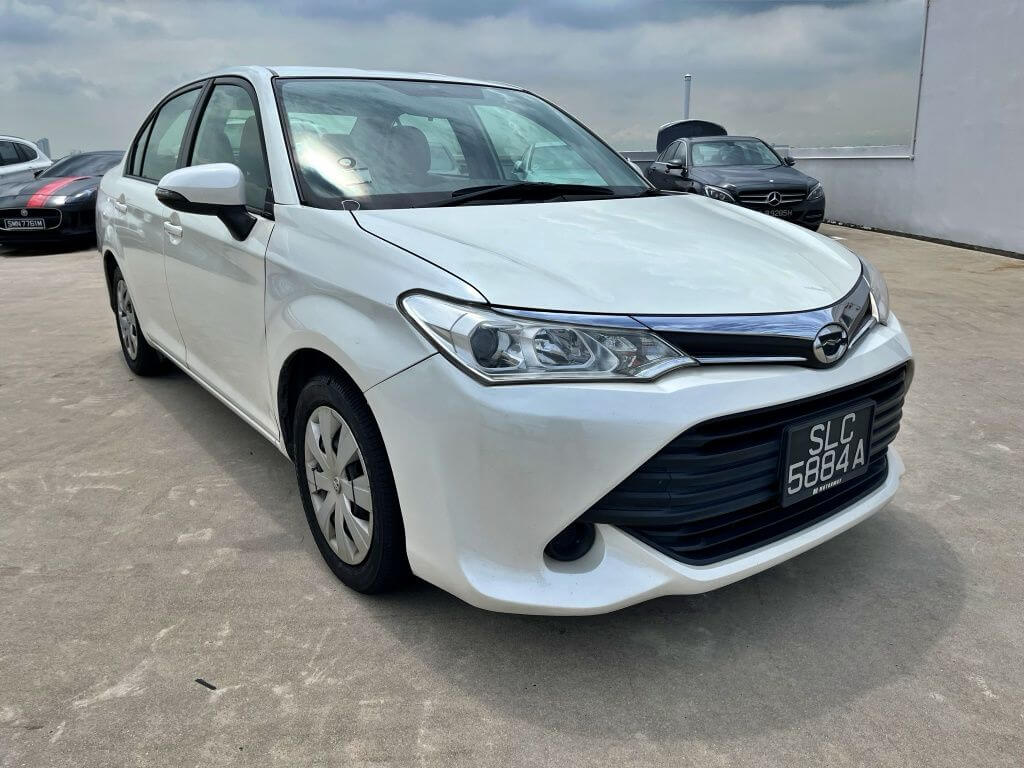 [2245] TOYOTA AXIO